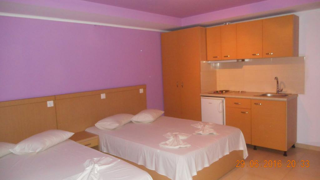 Dimis Studios And Apartments Olympiakí Aktí Extérieur photo